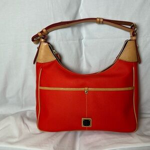 Dooney & Bourke NWOT Bag